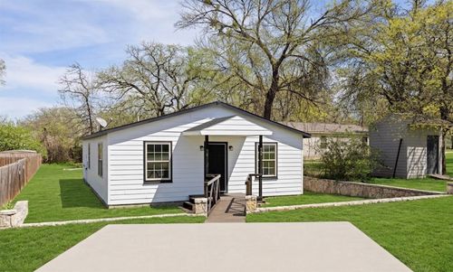 609 Western Hills Trl, Granbury, TX, 76049-6710 | Card Image