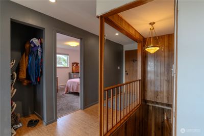 735 Mosley Place, House other with 4 bedrooms, 2 bathrooms and null parking in Port Townsend WA | Image 3