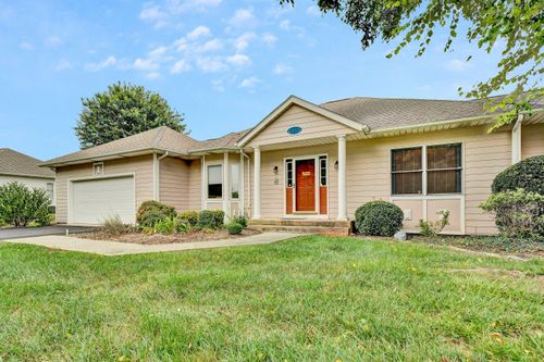 2342 Lake Retreat Rd, Huddleston, VA, 24104-3273 | Card Image