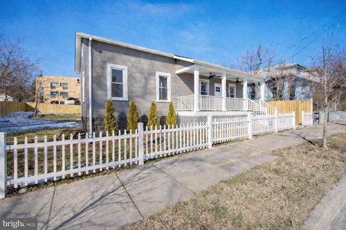 4376 Southern Ave Se, WASHINGTON, DC, 20019-5633 | Card Image