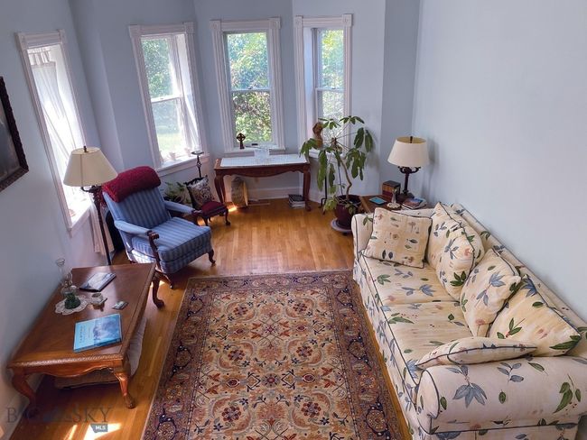 living room | Image 6