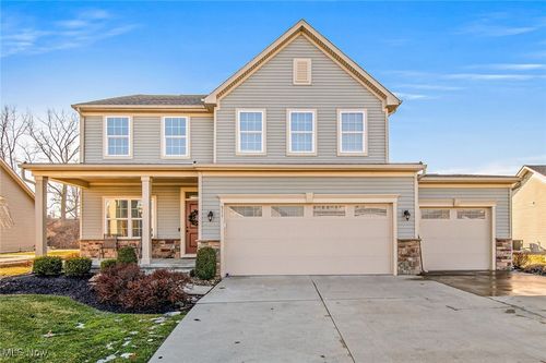 511 Prestwick Path, Painesville, OH, 44077-4808 | Card Image