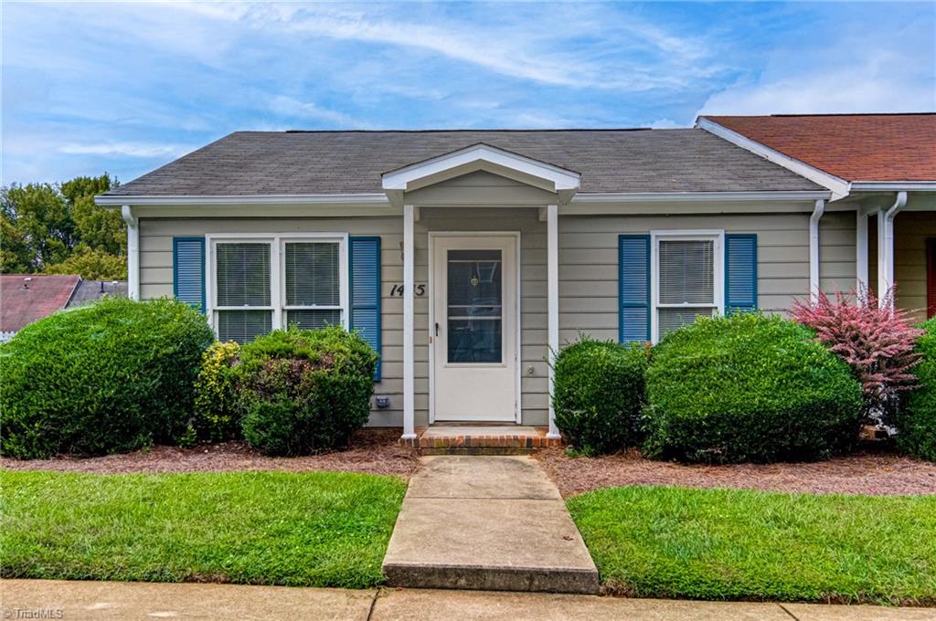Bailey Cir, High Point, NC 27262