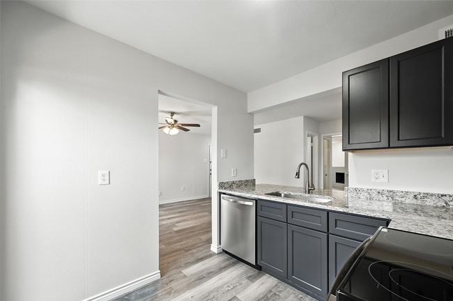 APT-22C - 5626 Preston Oaks Rd, Condo with 1 bedrooms, 2 bathrooms and null parking in Dallas TX | Image 9