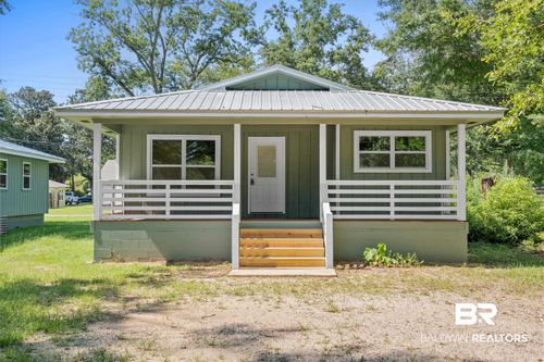 208 W Verbena Ave, Foley, AL, 36535-1960 | Card Image