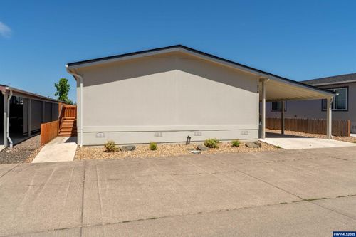 218-200 Market #218 St, Lebanon, OR, 97355 | Card Image