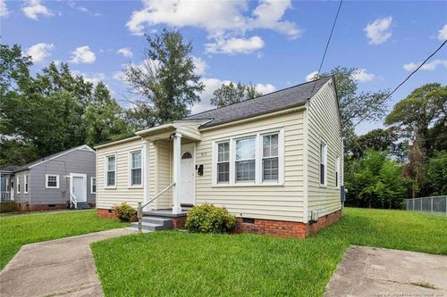 915 Anarine Rd, Fayetteville, NC, 28303-4201 | Card Image