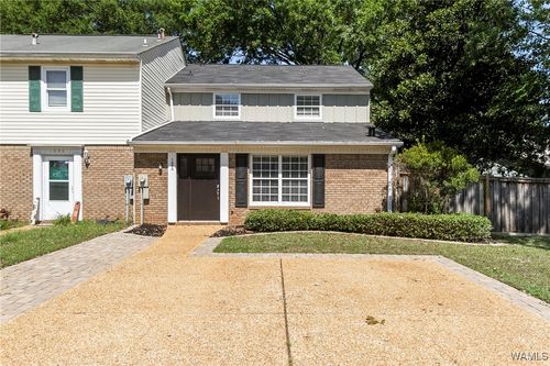 1090 Fairfax Dr, Tuscaloosa, AL, 35406-2800 | Card Image