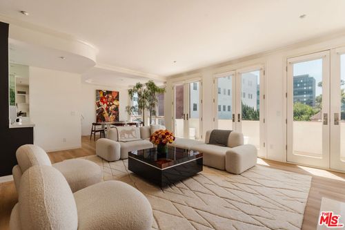 304-121 N Almont Dr, Beverly Hills, CA, 90211-1862 | Card Image