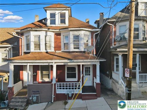 633 W Wilkes Barre St, EASTON, PA, 18042-6417 | Card Image