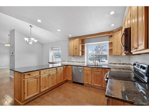 2761 S Salida Way, Aurora, CO, 80013-2123 | Card Image