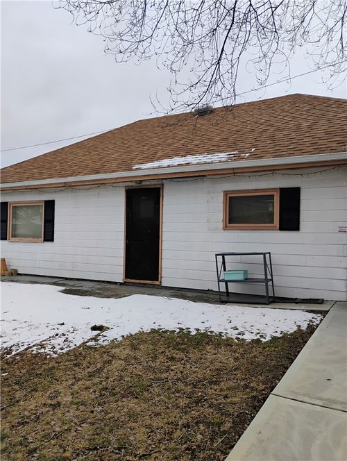 1505 Melrose Ave, Natrona Heights, PA, 15065-1615 | Card Image