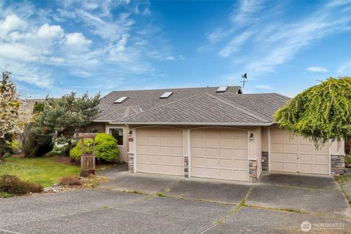 876 Rocky Point Dr, Camano Island, WA, 98282-7310 | Card Image