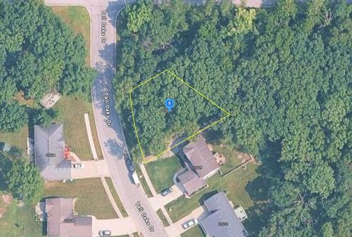 12605 Tall Oaks Dr, Cedar Lake, IN, 46303 | Card Image