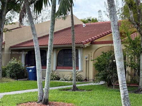 11812 Sw 103rd Ln, Miami, FL, 33186-8539 | Card Image
