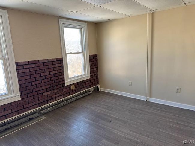 95 Center Ave, House other with 4 bedrooms, 1 bathrooms and null parking in Jim Thorpe PA | Image 8