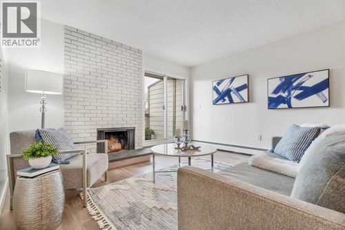 304-239 6 Ave Ne, Calgary, AB, T2E0L8 | Card Image
