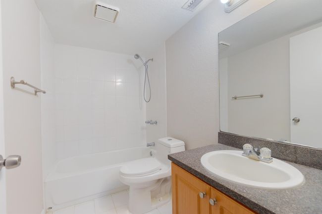 APT-314 - 120 Sparrow Dr, Condo with 2 bedrooms, 2 bathrooms and null parking in Royal Palm Beach FL | Image 14