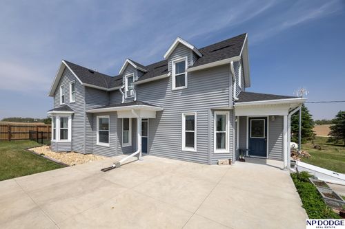 598 County Road 18, Ceresco, NE, 68017-4051 | Card Image