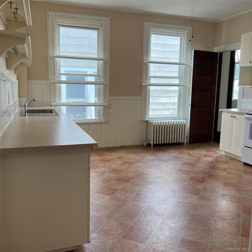 2b-32 Parkway, Katonah, NY, 10536-1547 | Card Image