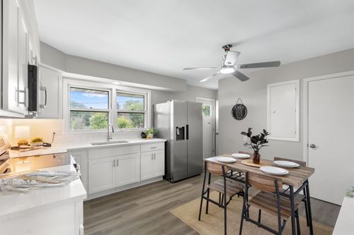 111 Ridge Drive, Mount Horeb, WI, 53572 | Card Image