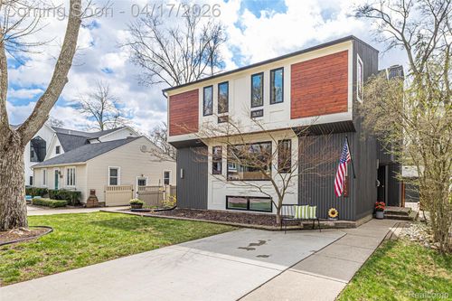 312 Terry Ave, Rochester, MI, 48307-1572 | Card Image