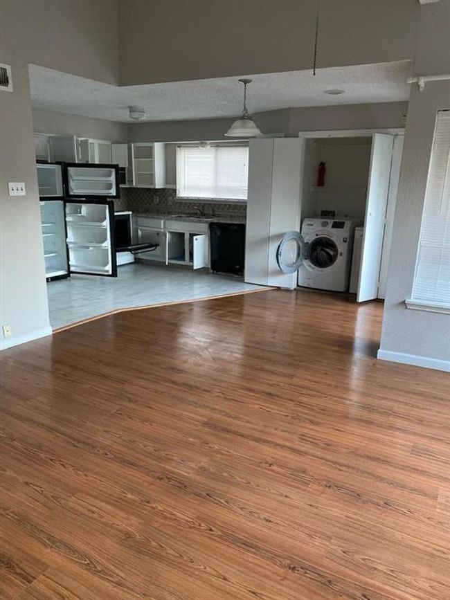 APT-45C - 12400 Overbrook Ln, Townhouse with 1 bedrooms, 1 bathrooms and null parking in Houston TX | Image 14
