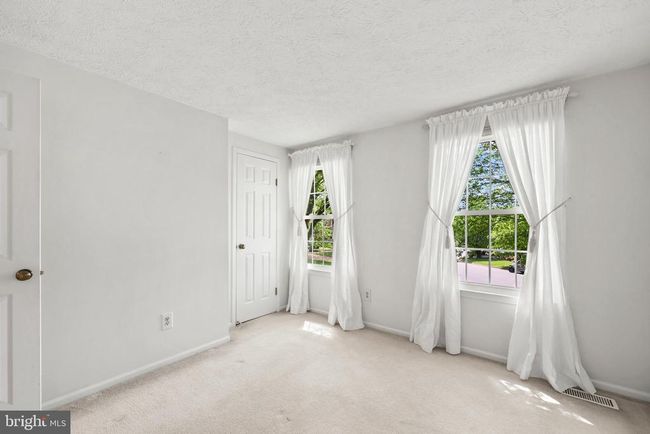 4643 Holleyside Ct, House other with 4 bedrooms, 4 bathrooms and null parking in DUMFRIES VA | Image 31