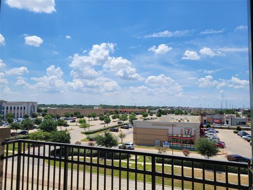 apt-4453-2700 Old Denton Rd, Carrollton, TX, 75007-6490 | Card Image