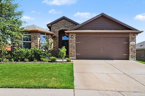 10136 Huntersville Trl, Fort Worth, TX, 76108-2062 | Card Image