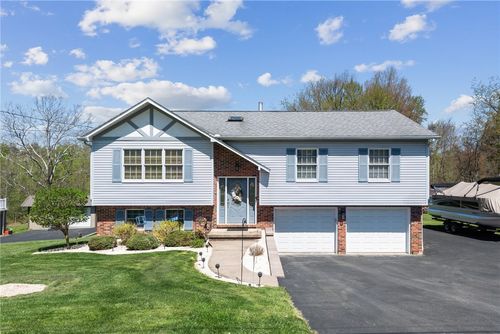 159 Trouttown Rd, Hunker, PA, 15639-1289 | Card Image