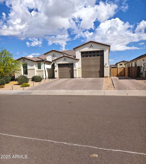 7616 W Jones Ave, Phoenix, AZ, 85043-1235 | Card Image