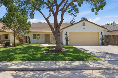14425 Wildheather Ave, Bakersfield, CA, 93314-9717 | Card Image