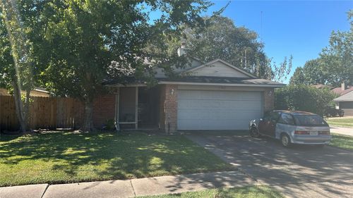 1802 Pinewood Park Dr, Missouri City, TX, 77489-3093 | Card Image