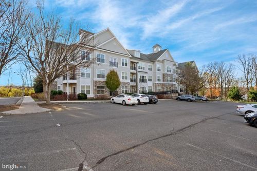 6107 Lydia Hollow Dr, GLEN MILLS, PA, 19342-1069 | Card Image