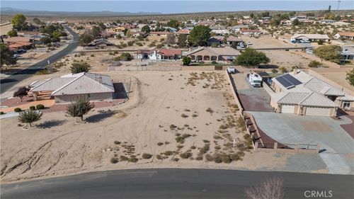 26742 Stirrup Ln, Helendale, CA, 92342-7643 | Card Image