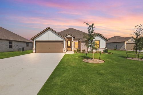 728 Raylan St, Springtown, TX, 76082-2467 | Card Image