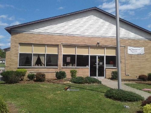 1015 Main St, Conneautville, PA, 16406-7133 | Card Image