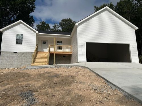 827 Bridges Rd, Rocky Face, GA, 30740-9531 | Card Image