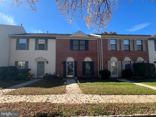 5 Oneill Ct, LAWRENCE TOWNSHIP, NJ, 08648-2662 | Card Image