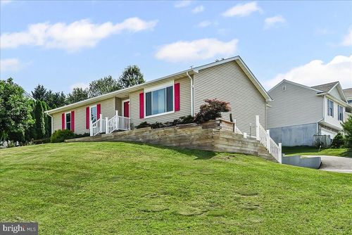 107 Britton Dr, Rising Sun, MD, 21911-1702 | Card Image