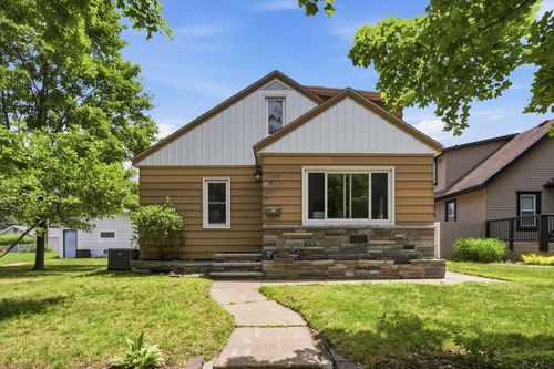 108 21st Ave N, Saint Cloud, MN, 56303-4324 | Card Image