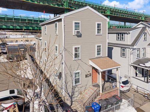 74 Chestnut Street, Chelsea, MA, 02150 | Card Image