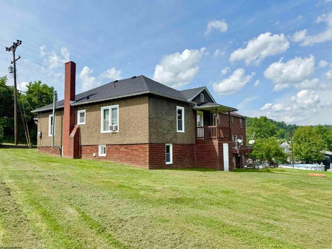 1115 Limestone Rd, House other with 2 bedrooms, 1 bathrooms and null parking in Clarksburg WV | Image 34