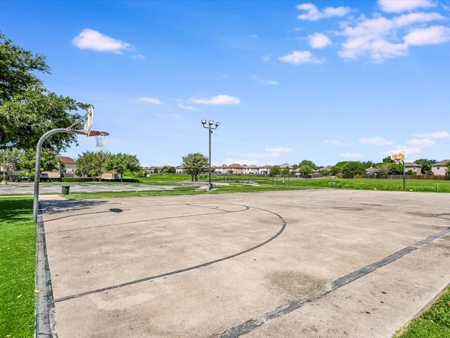 241 Sunnyside Dr, House other with 3 bedrooms, 2 bathrooms and 4 parking in Kyle TX | Image 28