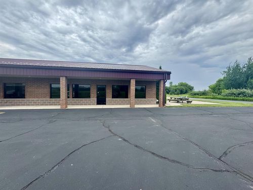 2839 E Frontage Road, ABRAMS, WI, 54101 | Card Image