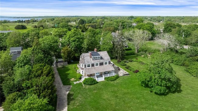 125 Sakonnet Point Rd, House other with 6 bedrooms, 3 bathrooms and 6 parking in Little Compton RI | Image 4