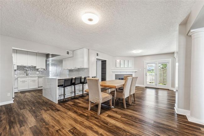 1330 Coral Way, House other with 4 bedrooms, 5 bathrooms and 3 parking in Tiki Island TX | Image 10