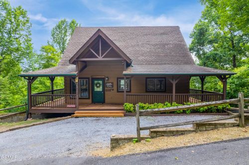 3719 Shadyview Ridge Rd, Sevierville, TN, 37876 | Card Image