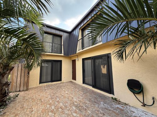 2471 Waterside Dr, Lake Worth, FL, 33461-2559 | Card Image